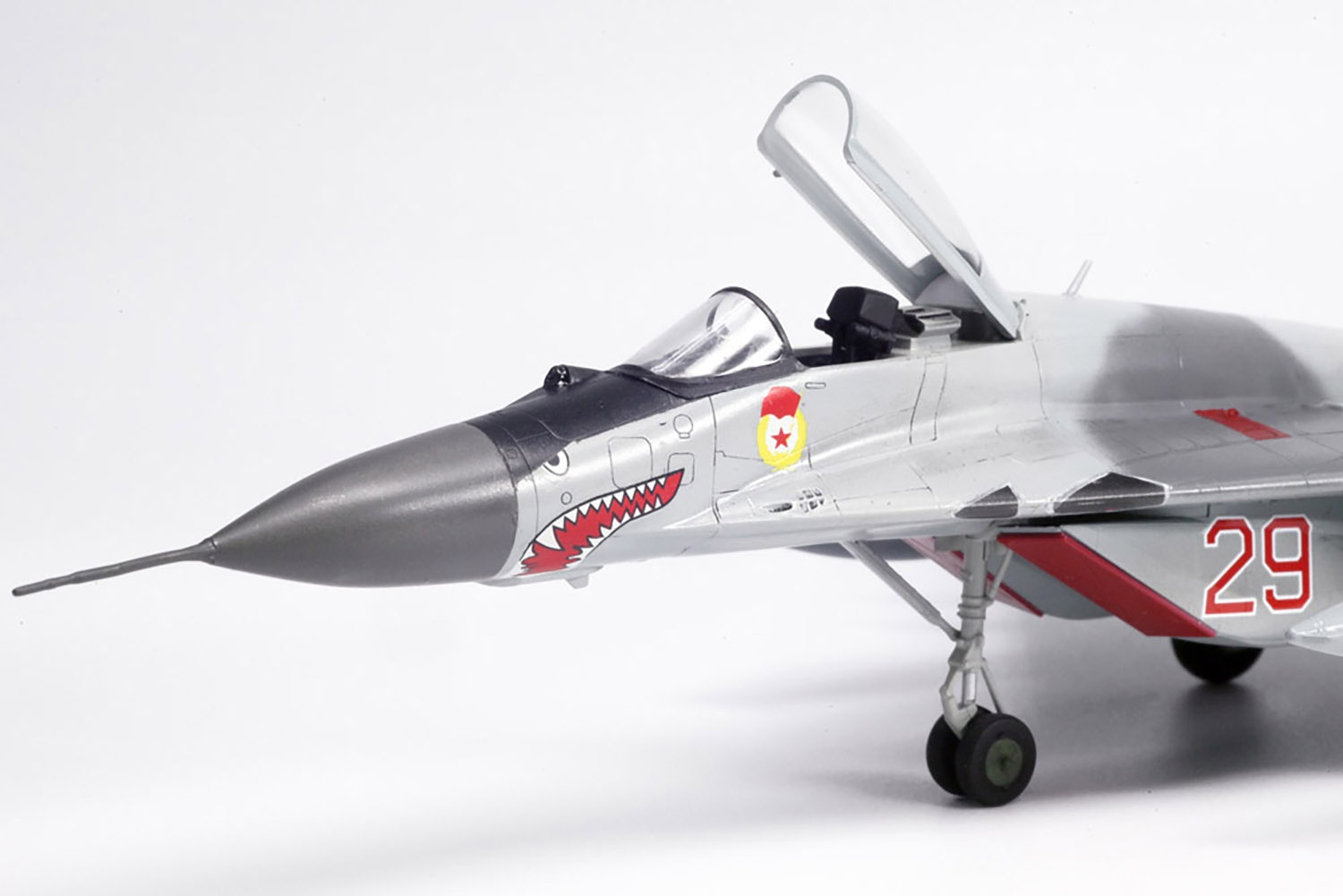 1/72 航空模型特選 MiG-29 (9.13) フルクラムC